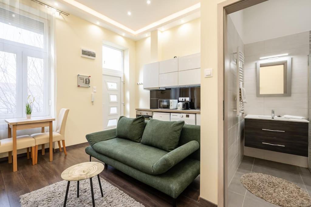 Peppy Home Of Harmony Budapest Extérieur photo